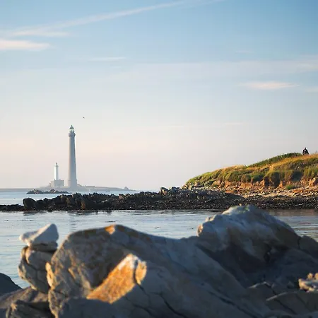 Hostel Les Pingouins Du Phare *